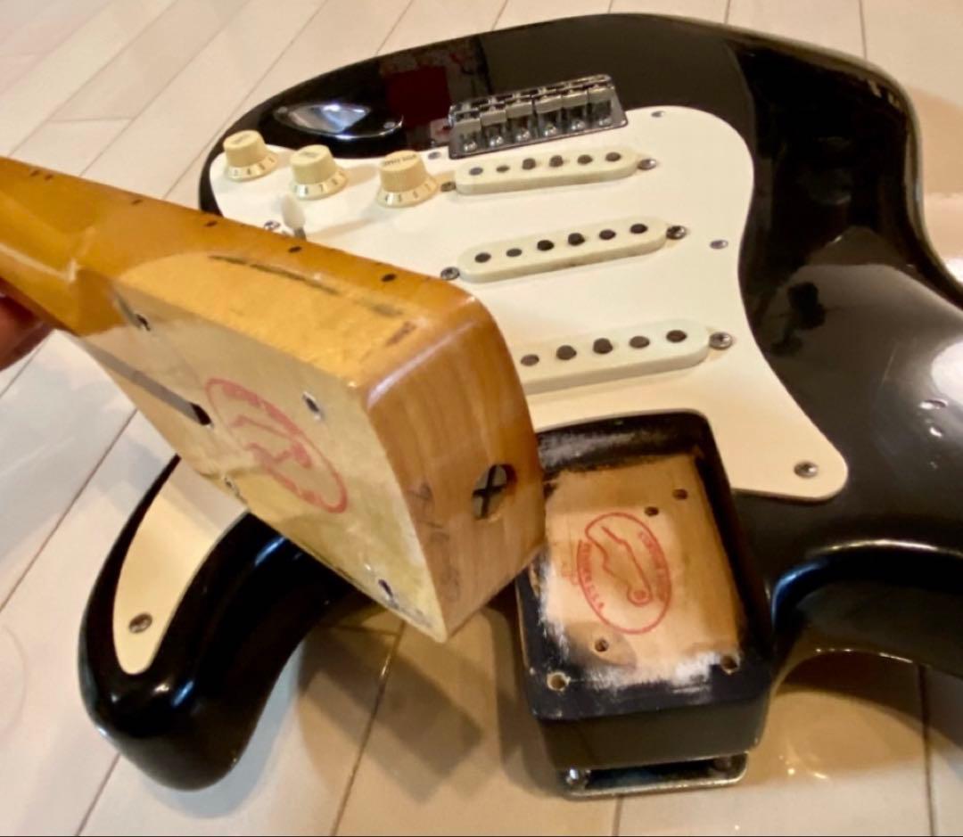 FENDER USA AMERICAN VINTAGE 旧カスタムショップロゴ