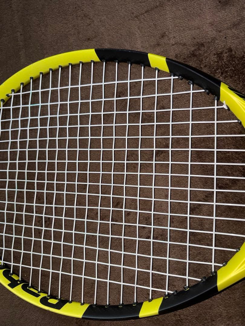Babolat ピュアアエロ 2019 G2