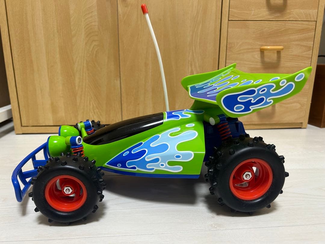 トイストーリーコレクションRC ラジコンカー (水しぶき模様)取扱説明