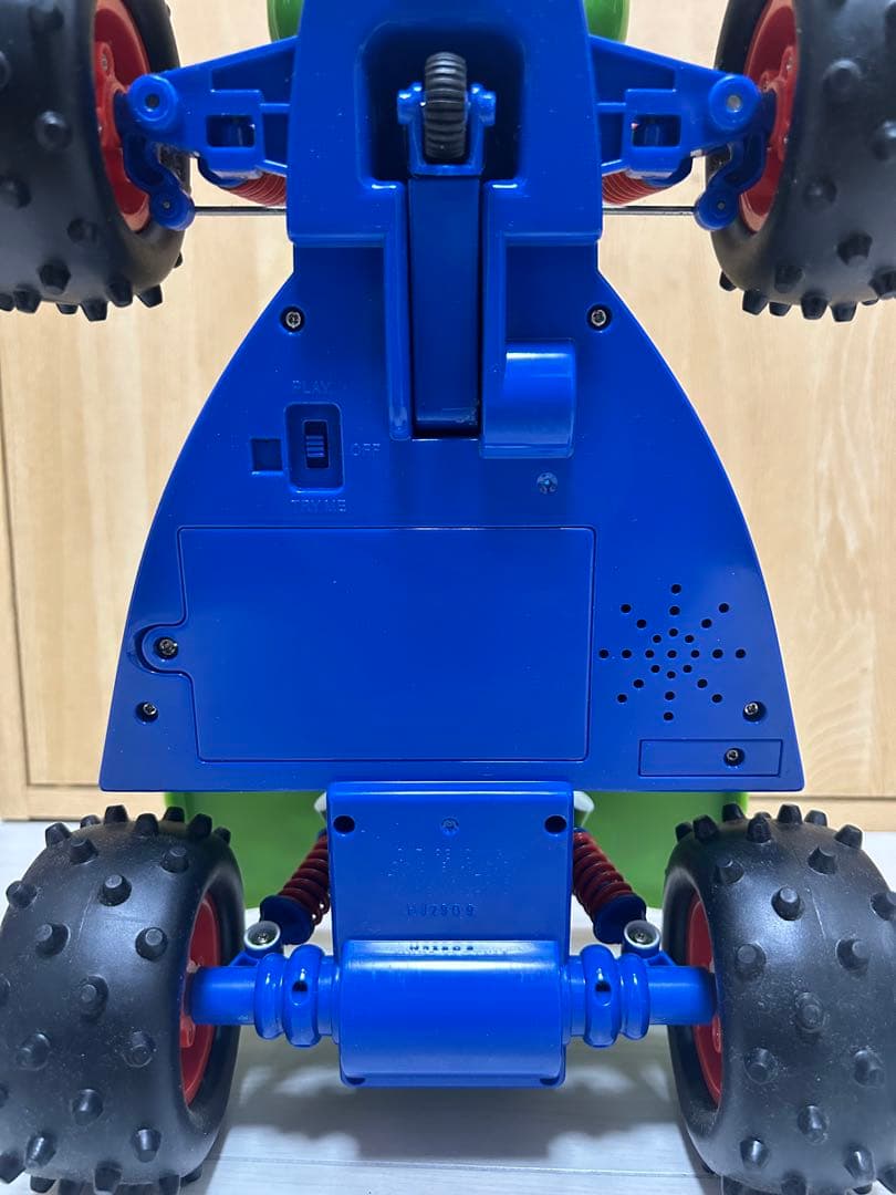 トイストーリーコレクションRC ラジコンカー (水しぶき模様)取扱説明