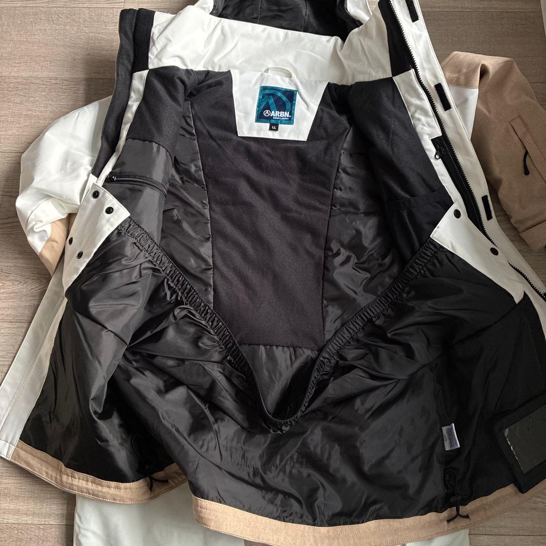 未使用 エアボーン ARBN スキーウェア スノボードウェア 上下セット LL