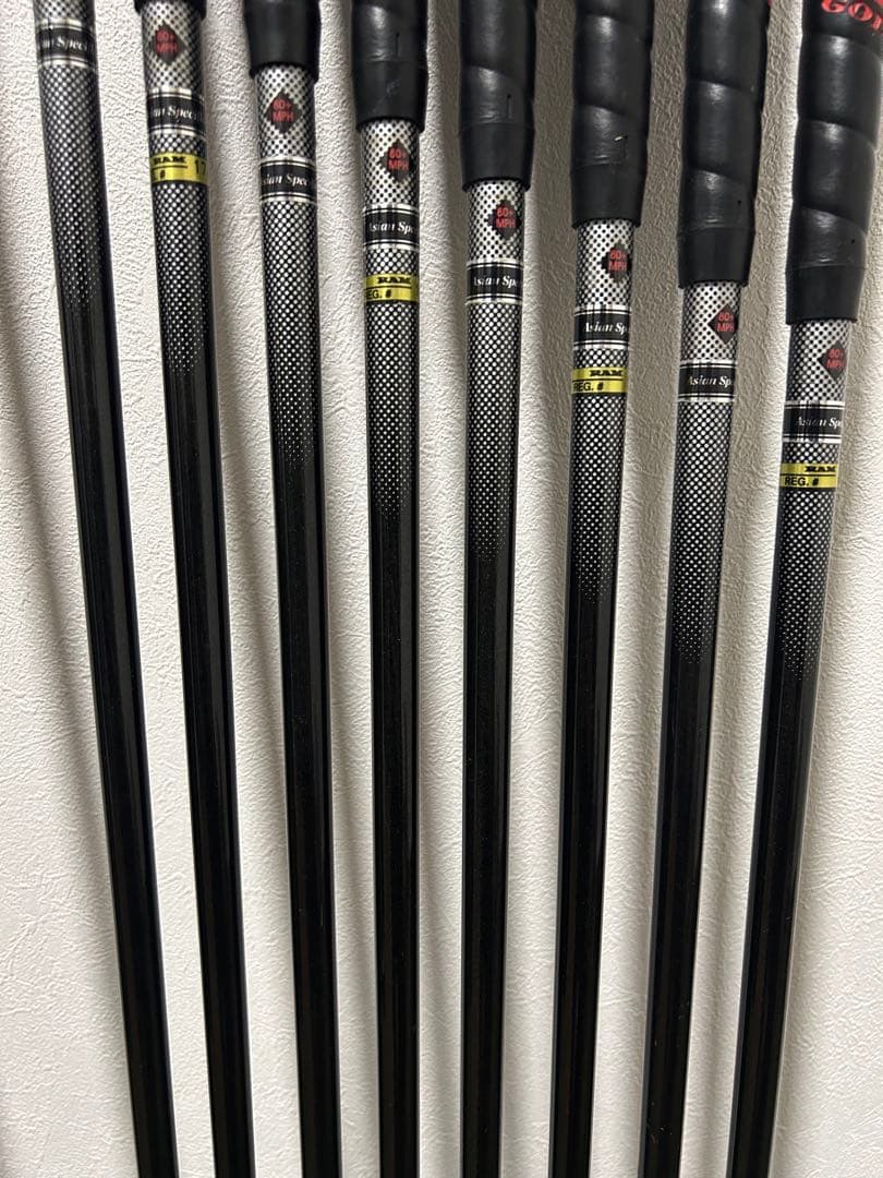 【大人気】ゴルフクラブセット　希少バーバリーキャディバッグ　大手メーカークラブ