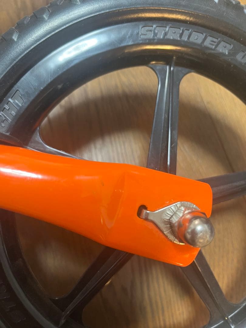 【拳西さま】ストライダー　スポーツモデル　12インチ