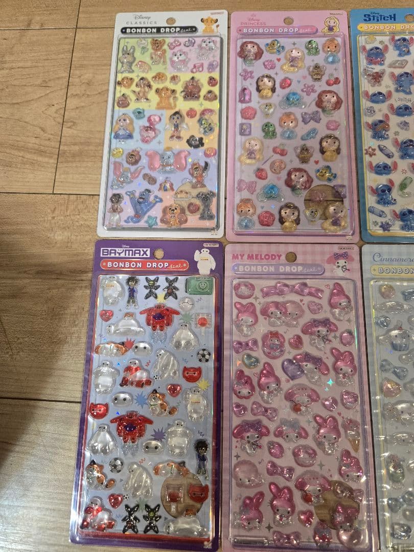ボンボンドロップシール ディズニー サンリオ12枚セット