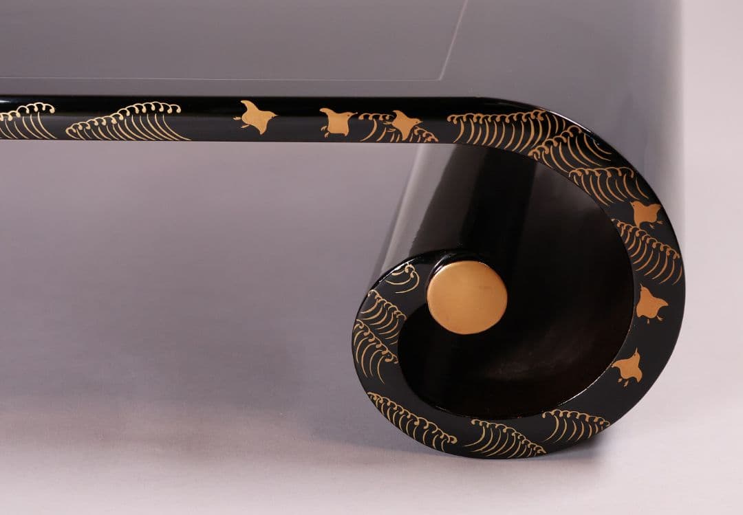 漆芸 紅葉桜 波千鳥 蒔絵 巻足 平卓 花台 黒塗 梨地 木製 楓【MA939】