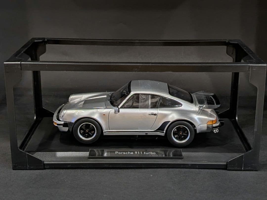 NOREV 1/18 PORSCHE 911 TURBO シルバー