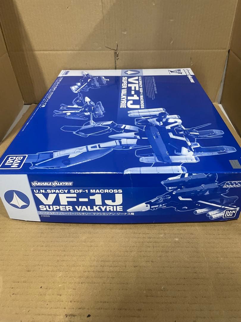 スーパーバルキリー マクシミリアン・ジーナス機 「超時空要塞マクロス」