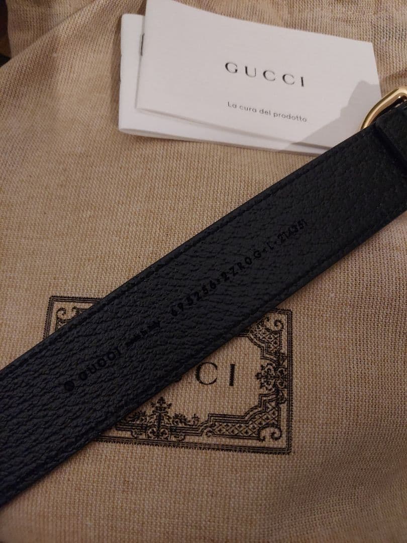 新品未使用　グッチ　 GG　ロゴ　黒　レザー　首輪 ゴールド　L　ベルト ループ