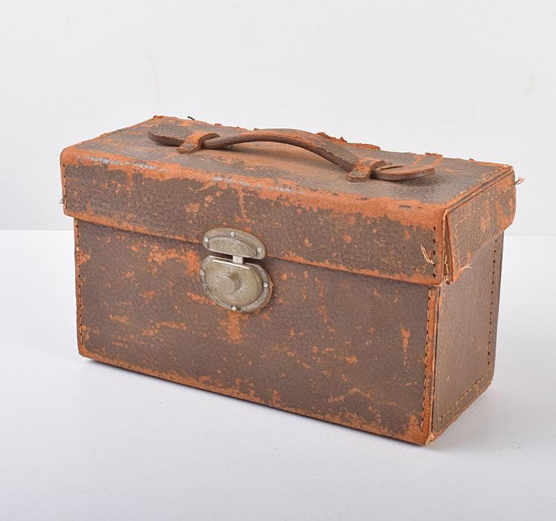 eyeknow74　中国　竹嵌縞黒檀牌背竹牌麻雀牌皮ケース付　M　8695