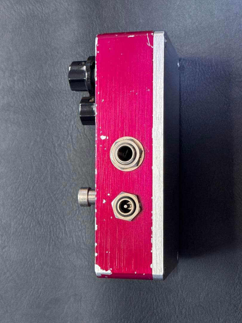 leqtique 9/9　ディストーションペダル　USED