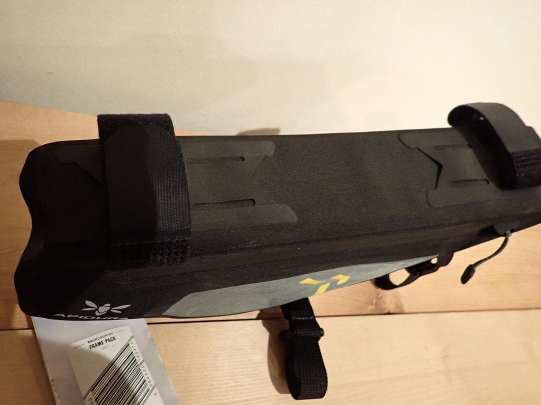 APIDURA バックカントリーフレームバッグ　2L