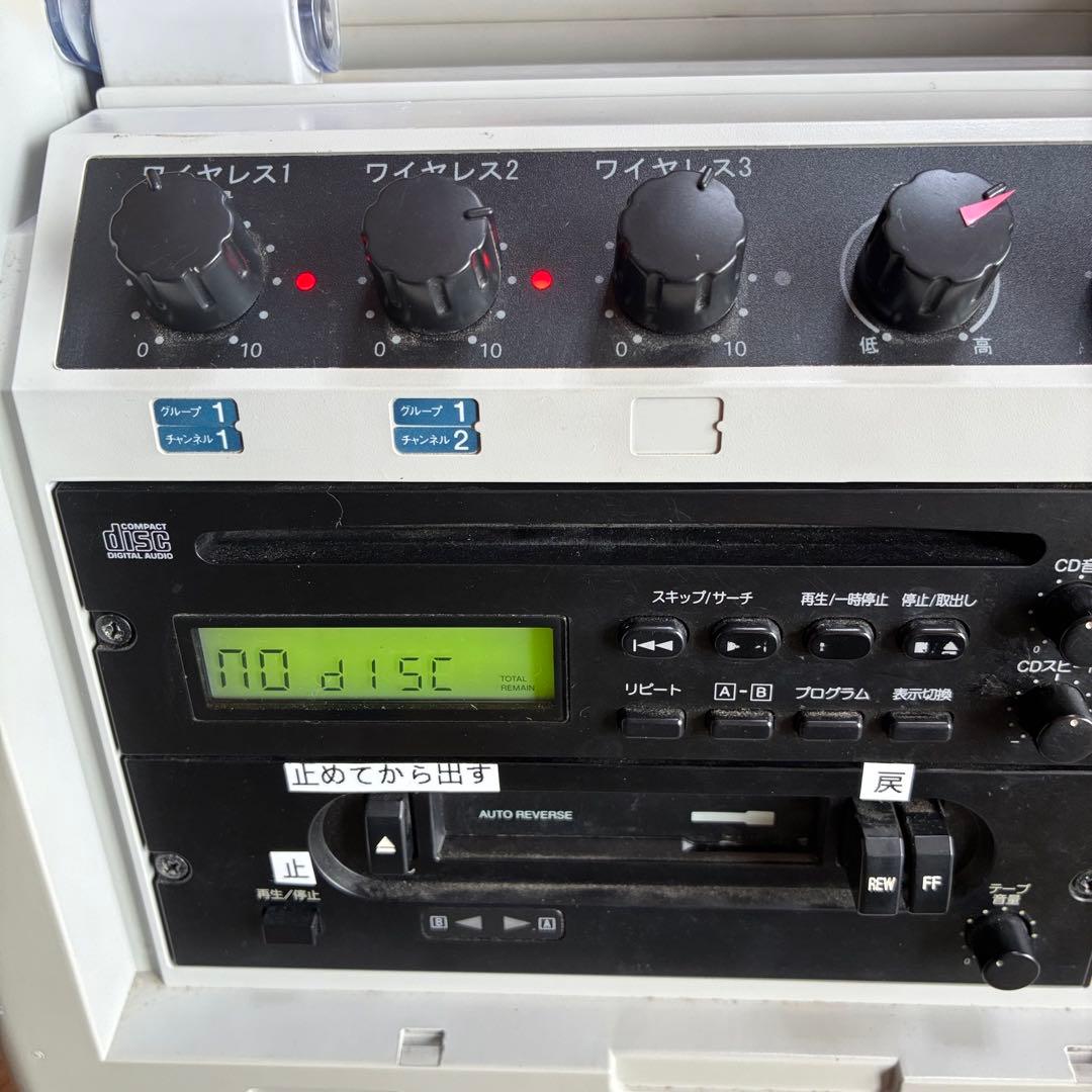 UNI-PEX ユニペックス　ワイヤレスアンプ　WA-862CDA マイク２本付