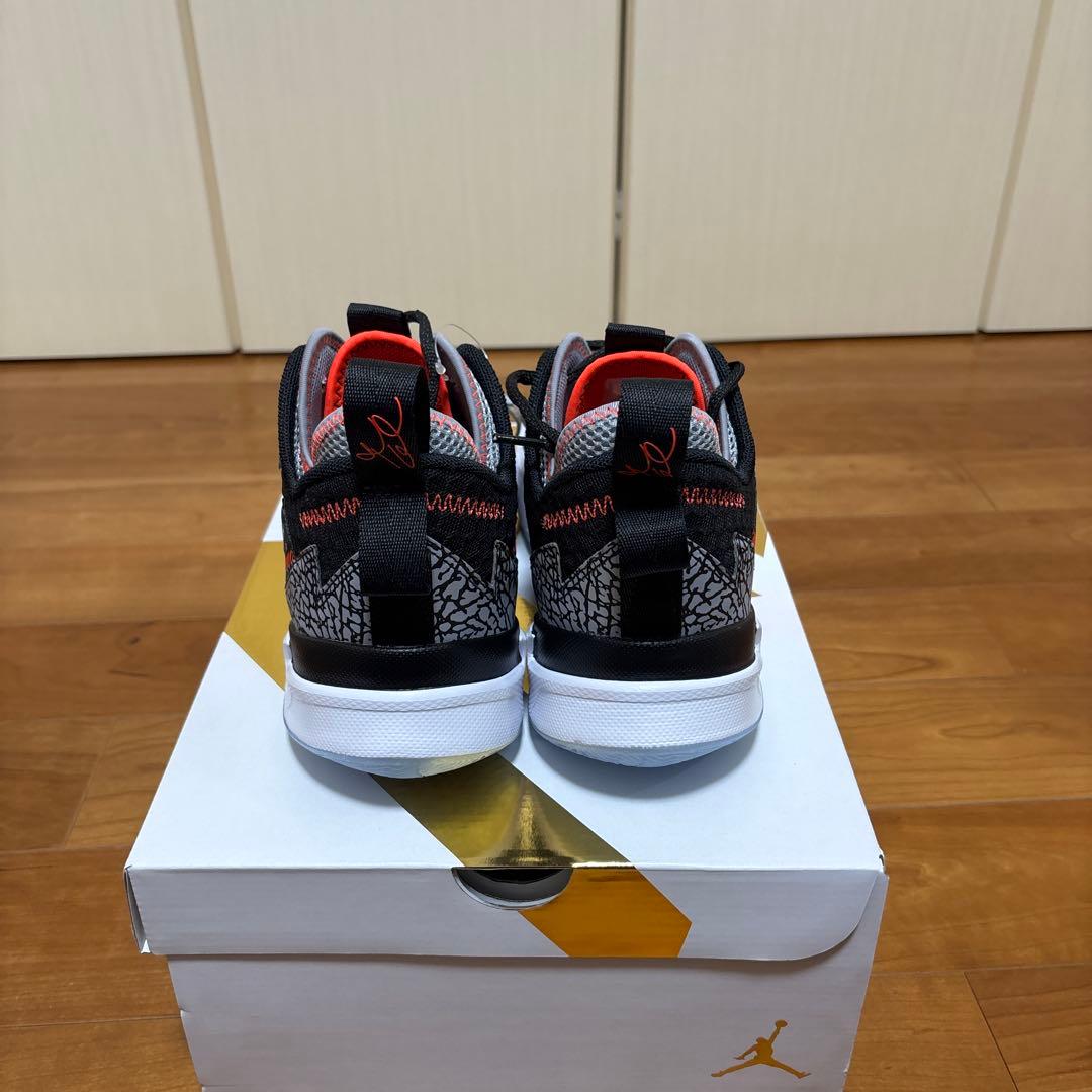 ジョーダン \"Why Not?\" Zer0.3 PF