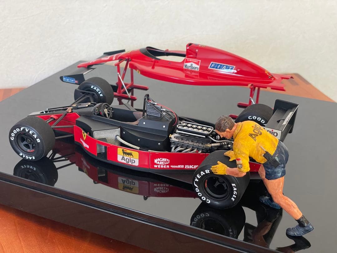 TAMIYA製　Ferrari F189 モデル 完成品フィギュア付