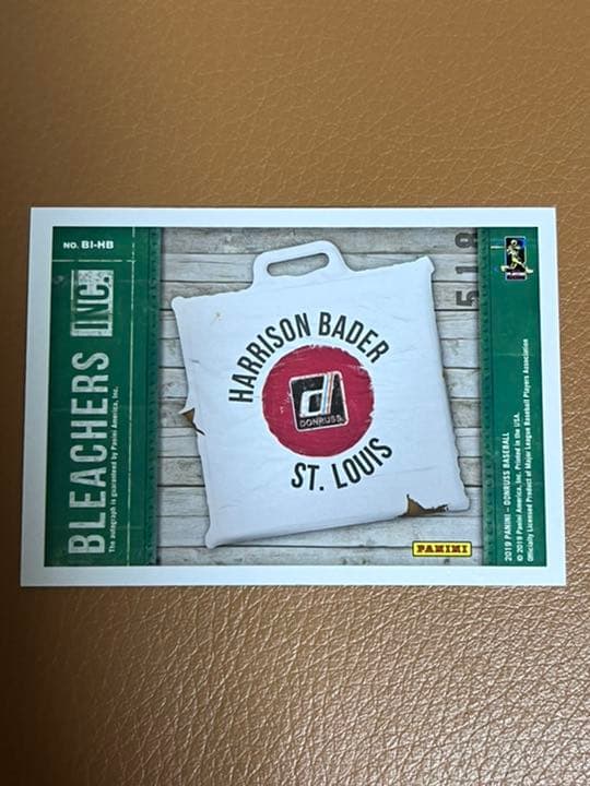 ハリソン・ベイダー選手 直筆サインカード