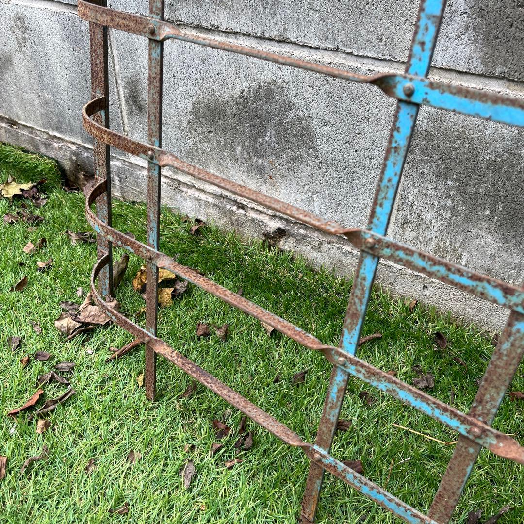 ヴィンテージ　アイアンフェンス