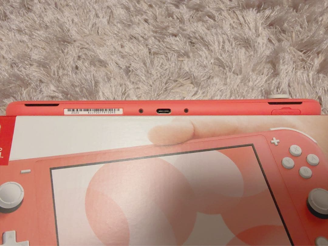 【美品】Nintendo Switch lite 本体 コーラル