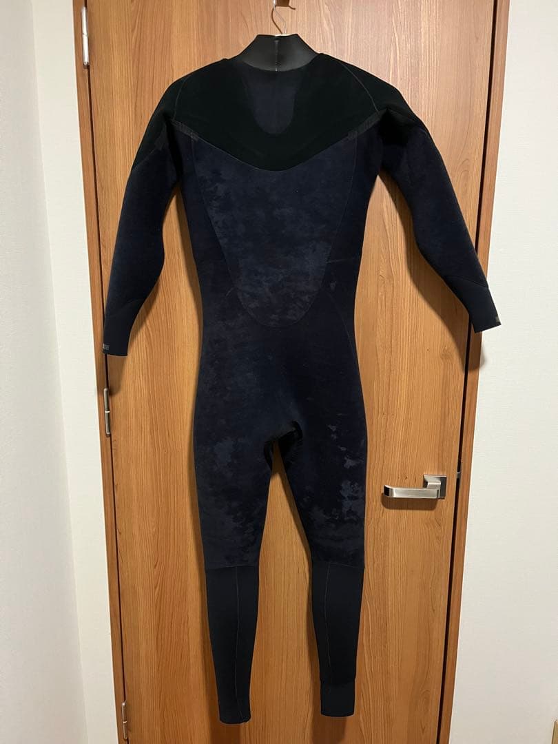 AIRTIGHT（エアタイト）セミドライ 5×3mm ウェットスーツ