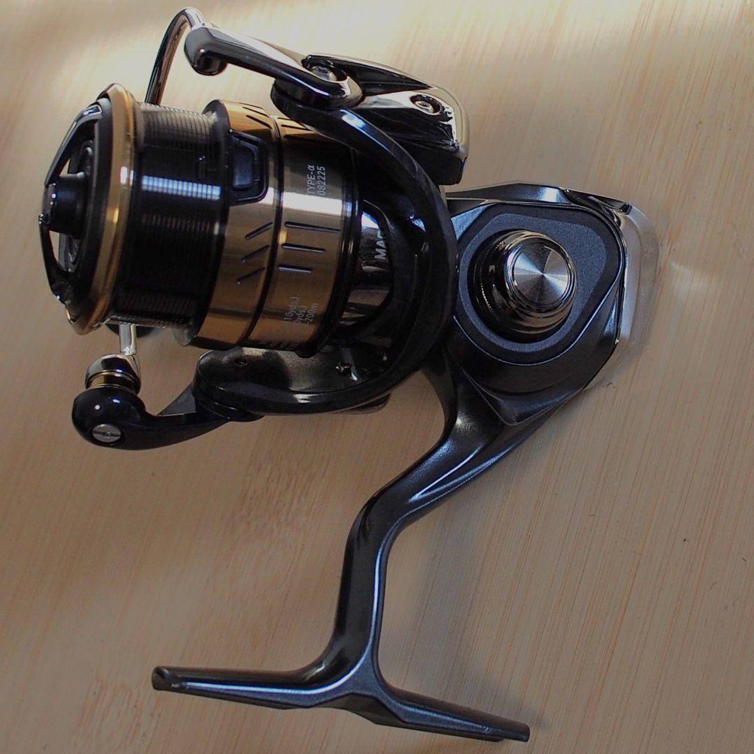 【 20 LUVIAS FC LT 2000S-XH 】ダイワ ルビアス