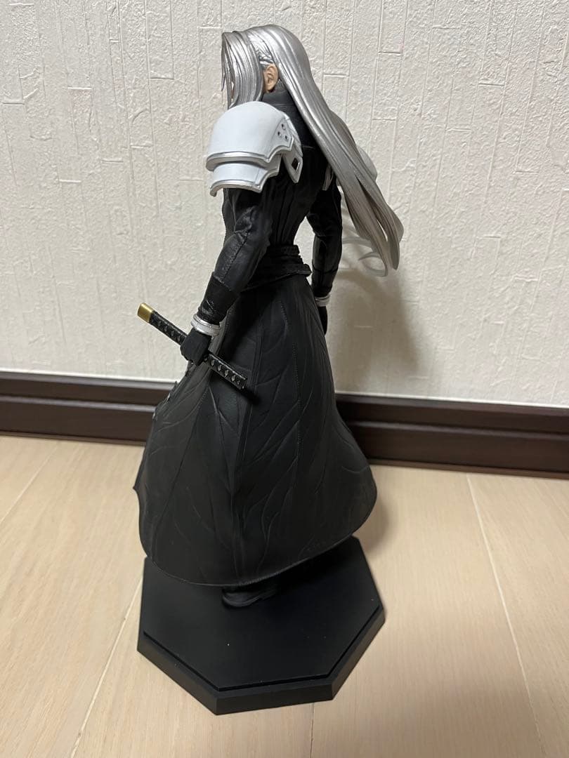 ファイナルファンタジー セフィロス、クラウド、エアリスフィギュア　セット