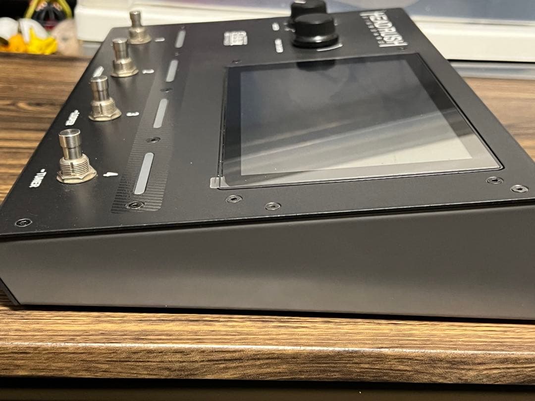 即配送　HEADRUSH GIGBOARD 箱電源ケーブル付き