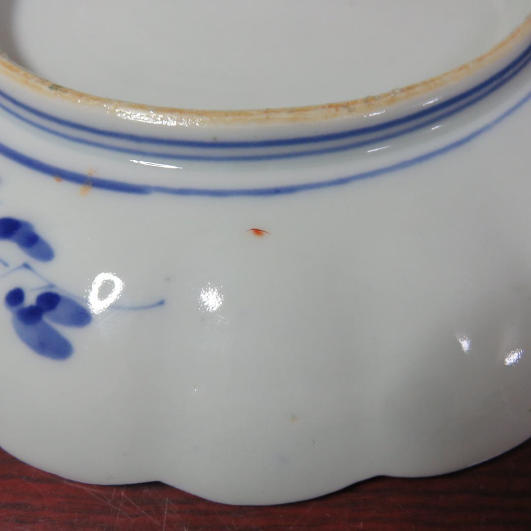 色絵付 中皿 二枚 金彩 古伊万里 花文様 菊型 梅 花形 花瓶模様 窯傷