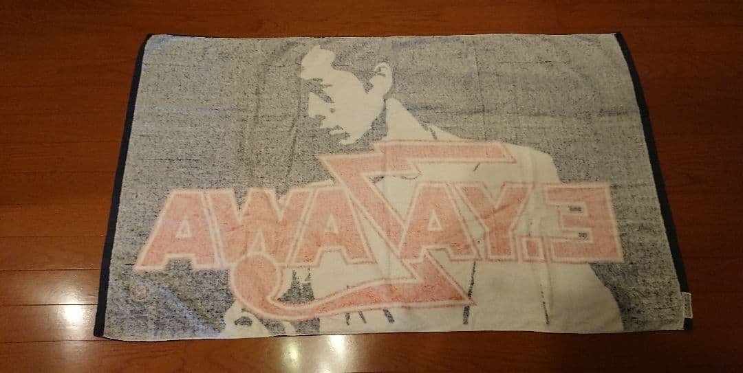 矢沢永吉さん 87s'スペシャルビーチタオル 横顔シルエット 赤雷ロゴ