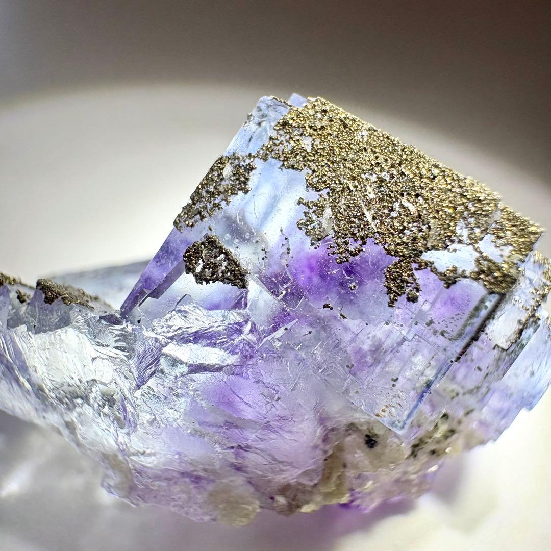 449 中国　ヤオガンシャン産　フローライト&パイライト