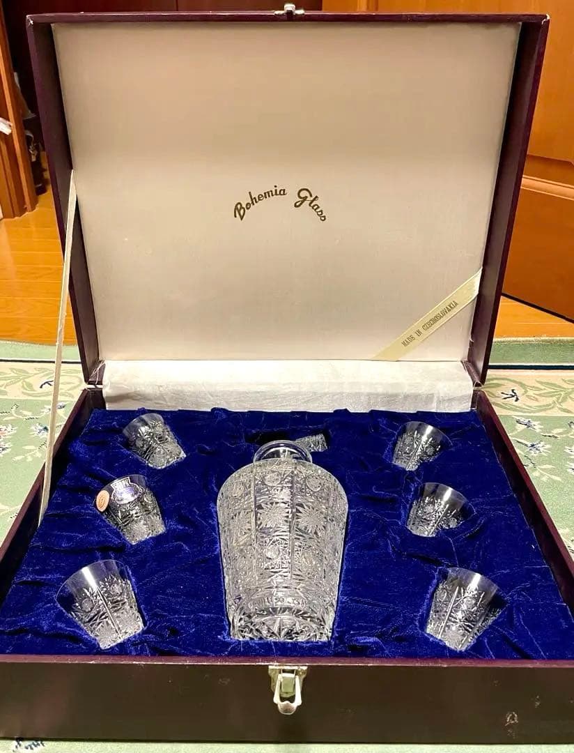 【未使用品】BOHEMIA Crystal デキャンタとグラス6個セット