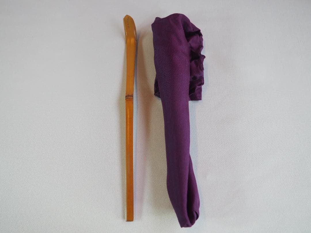 大徳寺503世管長 瑞巌宗碩自作『竹茶杓』銘：袖の露（共箱・共筒）鵬雲斎得度の師