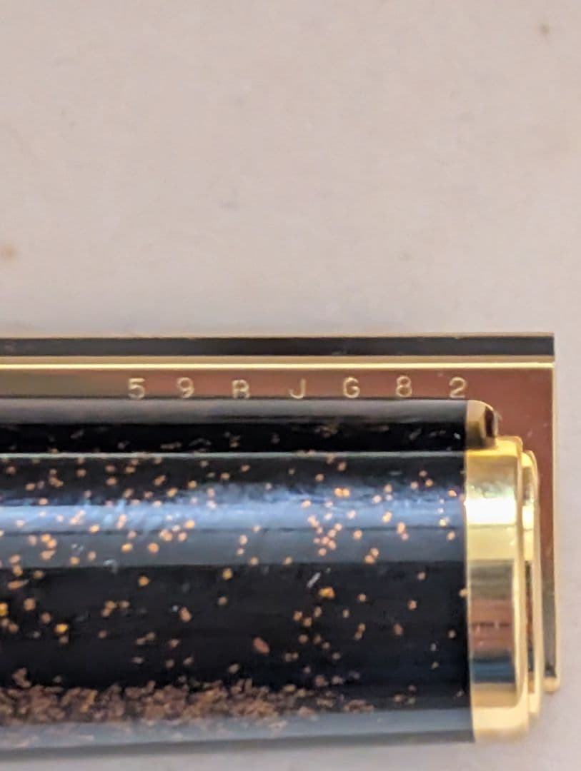 S.T.Dupont クラシック　ボールペン（レアモデル）中国漆