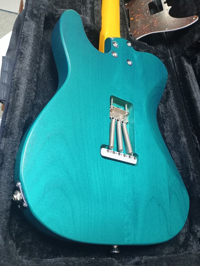 h*5様 テレキャスター 2ハム ピックガード2枚 フルラッカー塗装セミハードケ