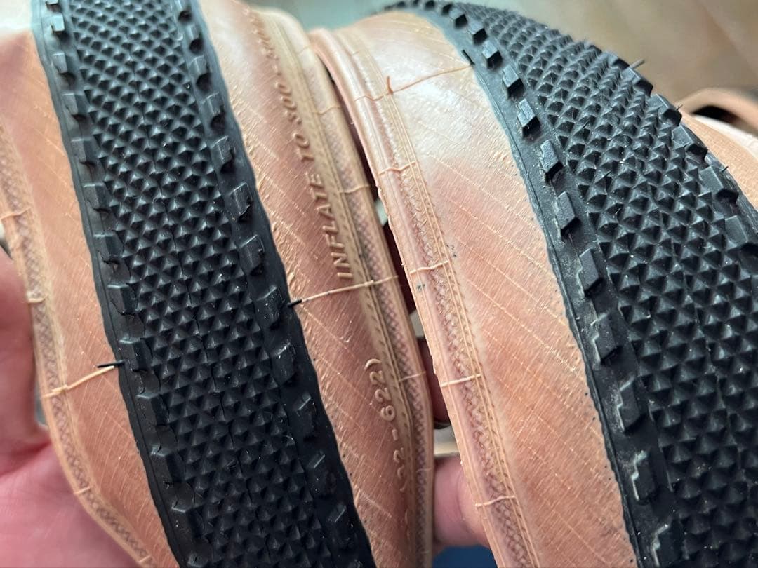 IRC SERAC CX EDGE TLR 32C シクロクロス用 2本セット