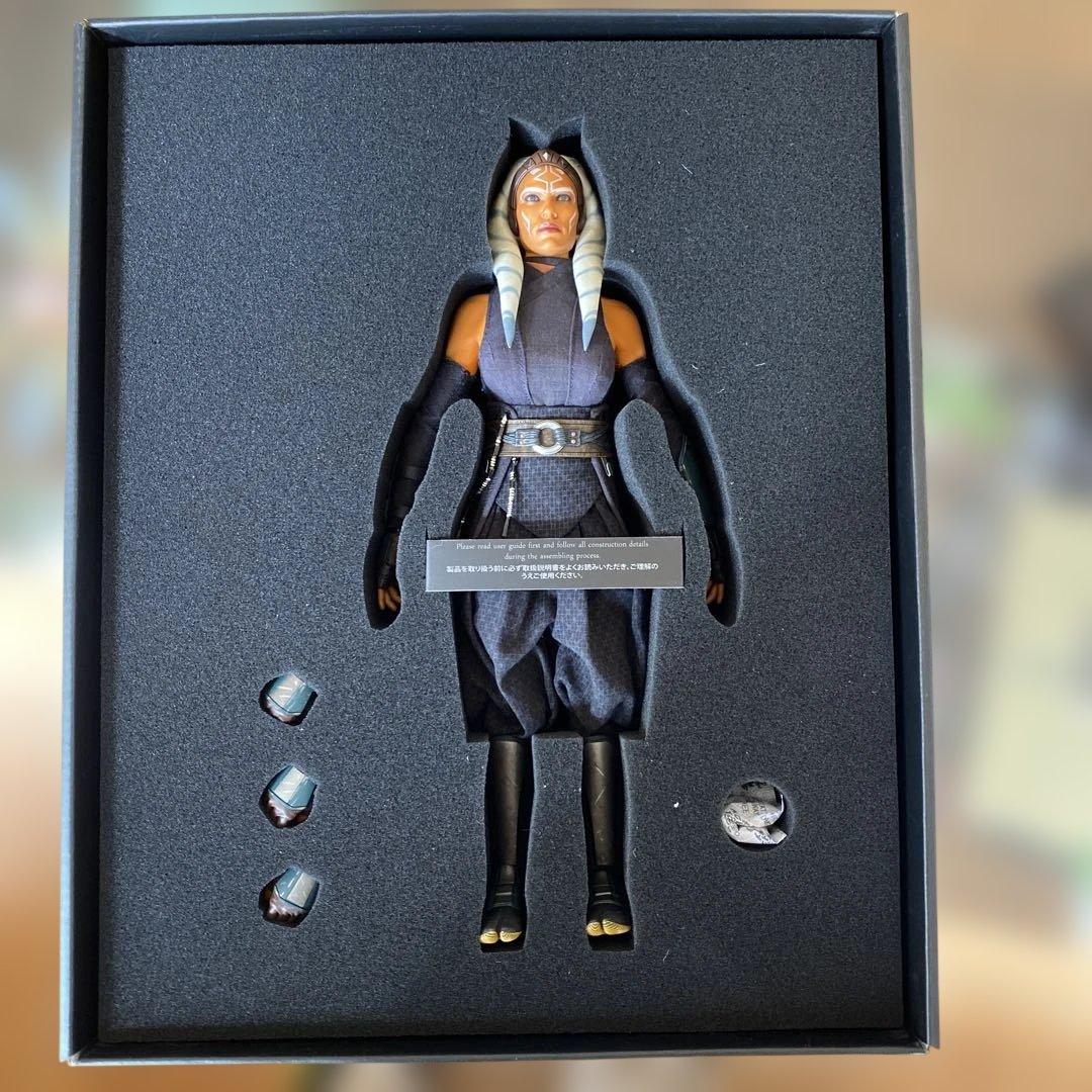 ホットトイズ　マンダロリアン　アソーカ　フィギュア