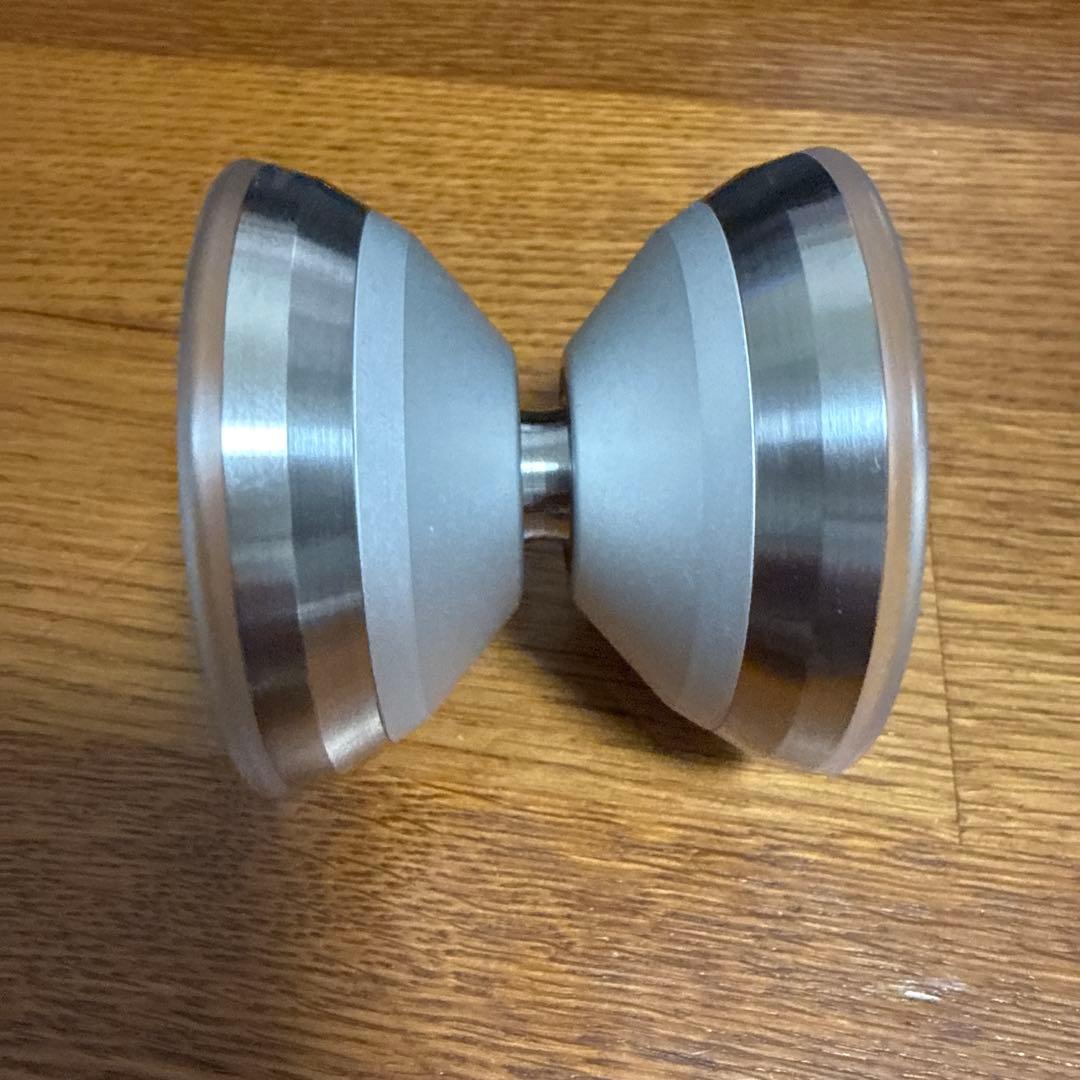 ヨーヨーリクリエーション サベージ ブラストシルバー