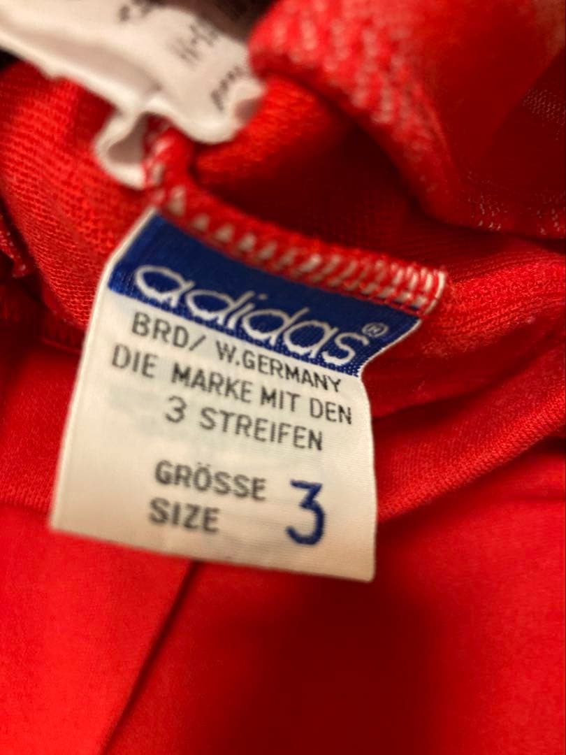 当時物未使用品デサントadidasジャージセットアップ赤✖️ベージュMサイズ