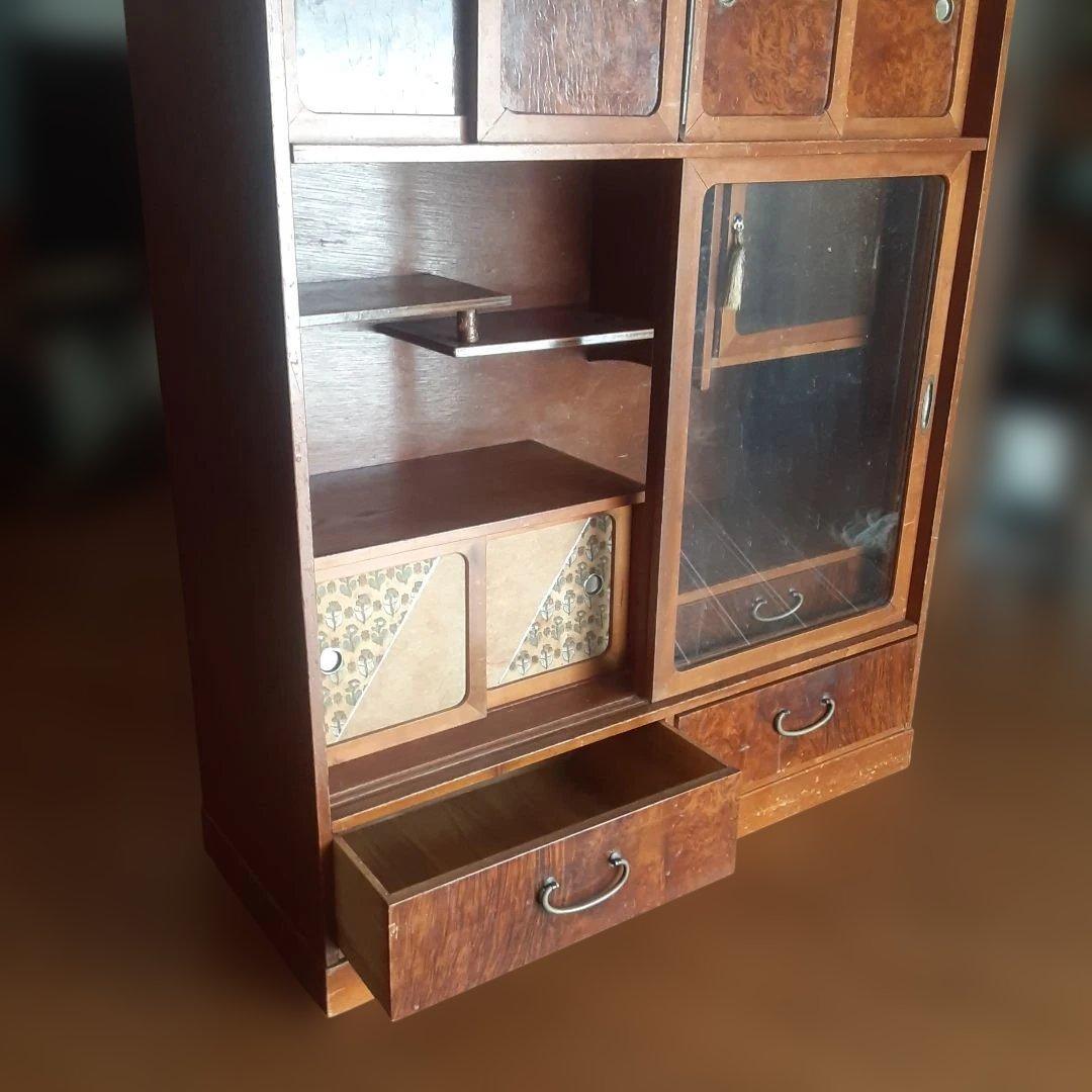 茶箪笥　アンティーク 木製キャビネット ガラス扉付き　昭和レトロ