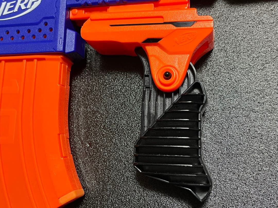 ナーフ エリート ストライフ CQ-10 STRYFE EU限定カラー