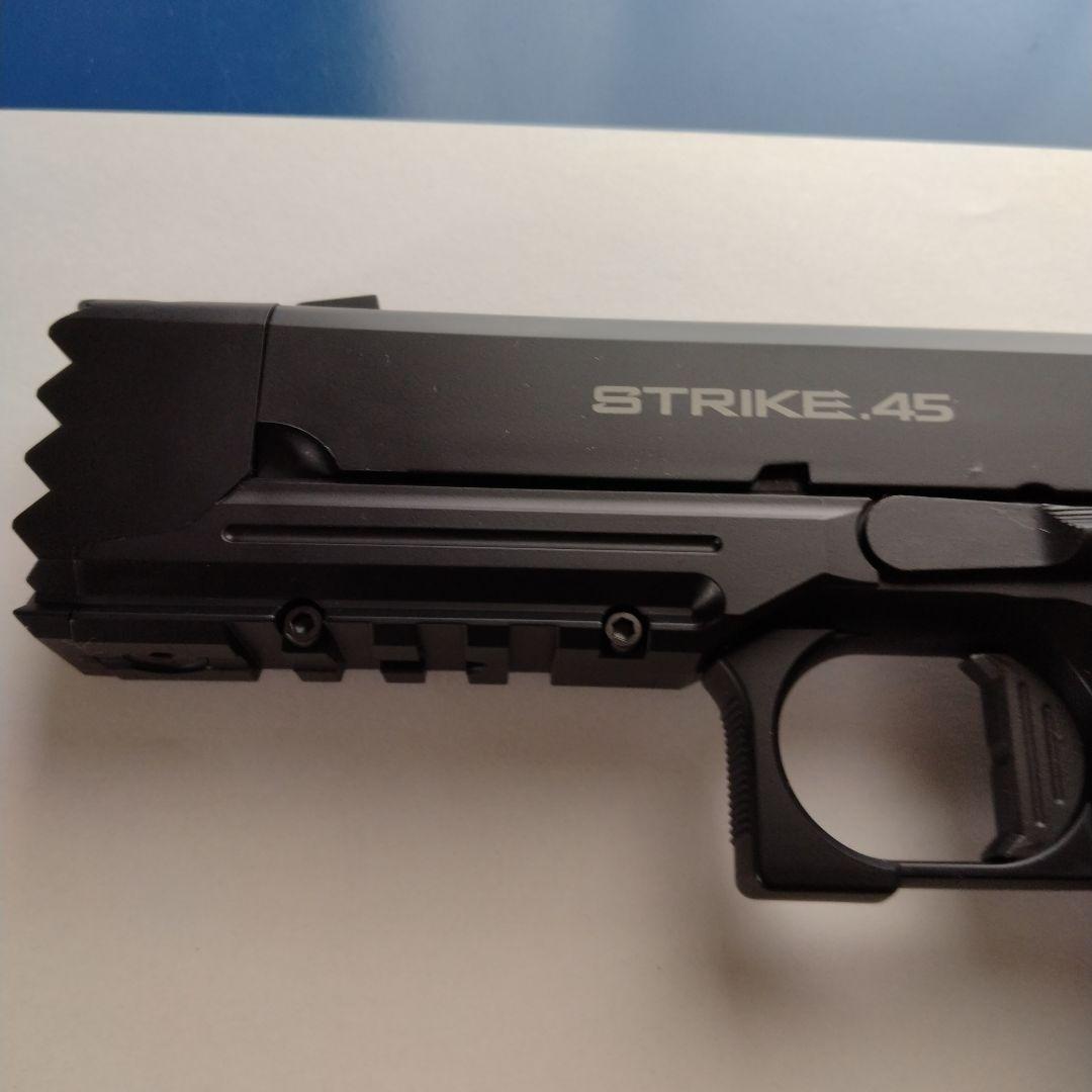 赤*色様 ストライクウォーリア　 ガスガン