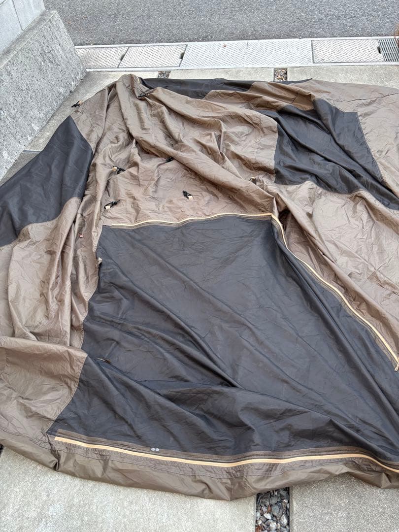 タラスプルバ　グラムキャタピラージュニア2 グランドシート付き　引き取り可