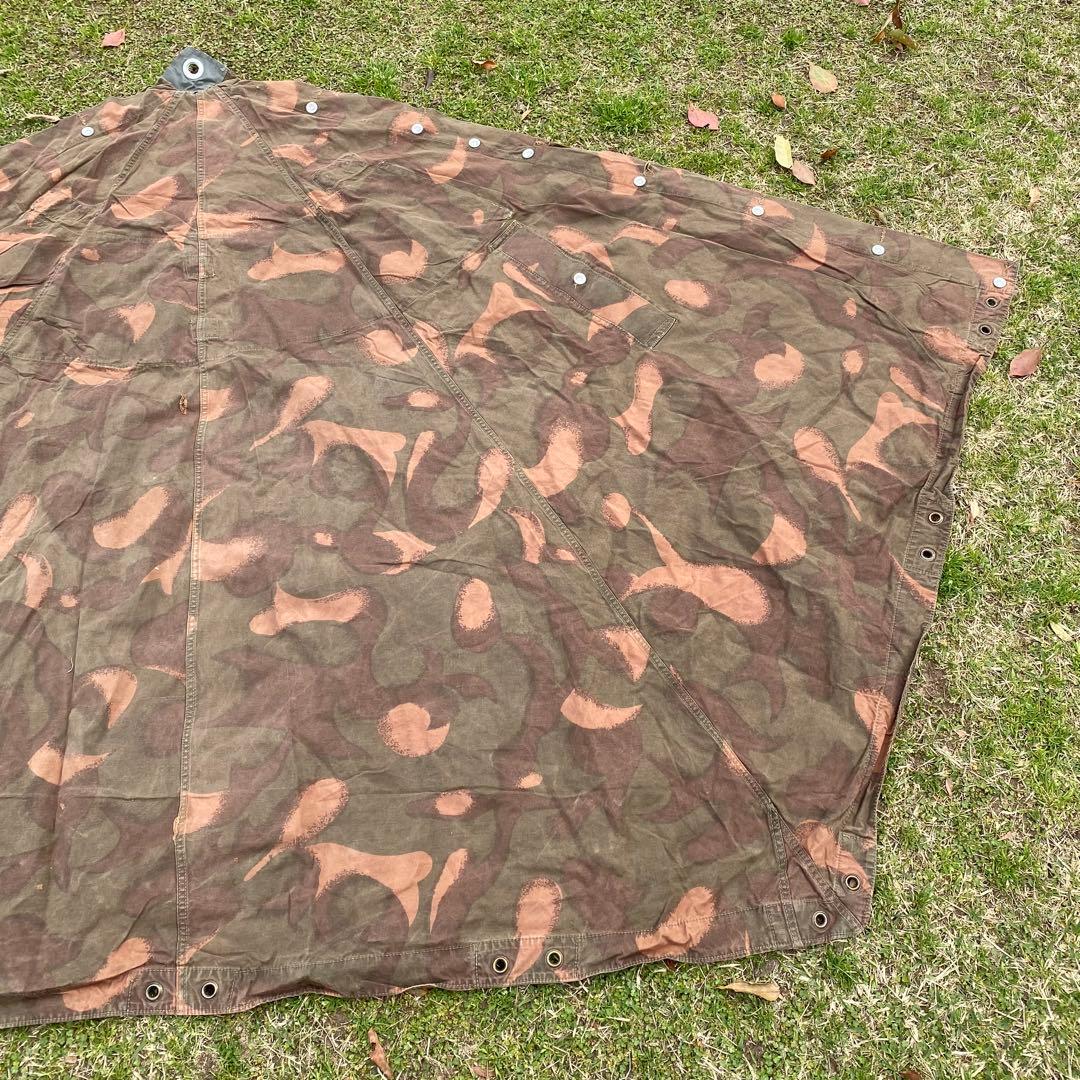 ま*と様 ハンガリー軍　軍幕⑤　ポンチョ　２枚　ポール・ペグセット　 ワンポール