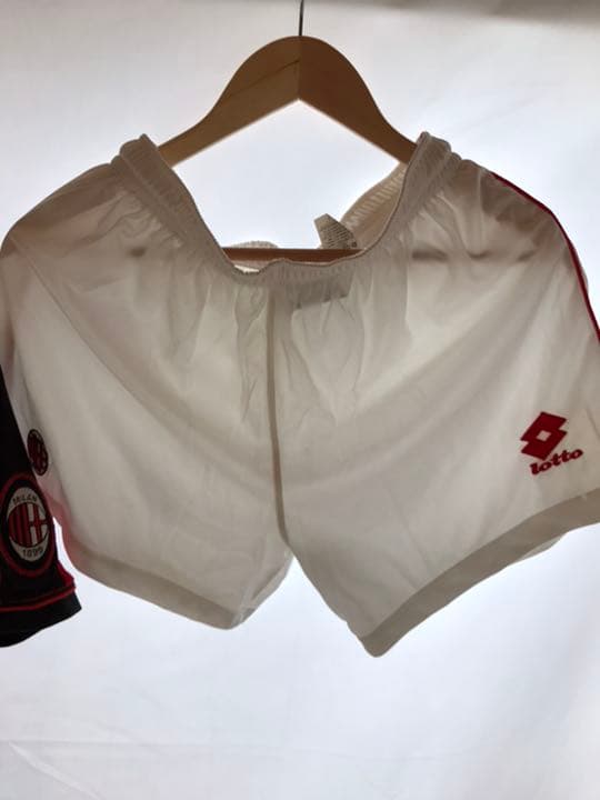 正規品 lotto ACミラン「10」サビチェビッチLユニフォームパンツ上下2点