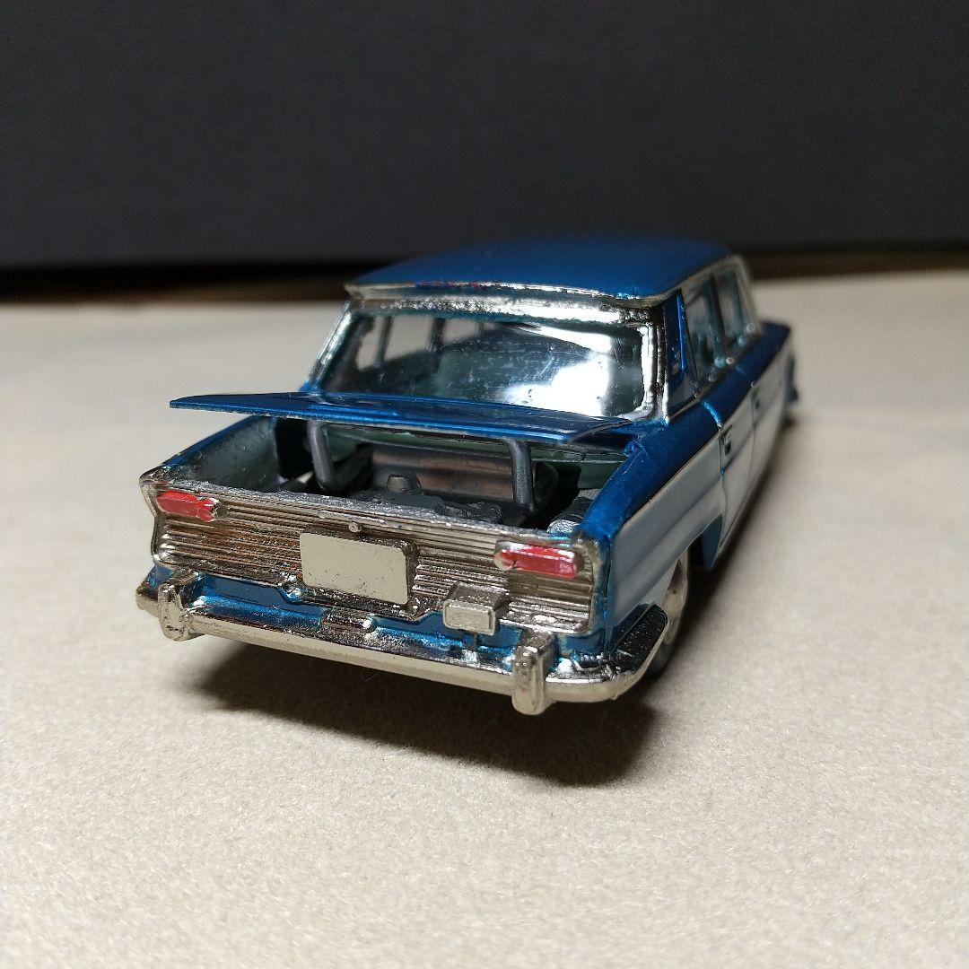 モデルペット　日野・コンテッサ・1300