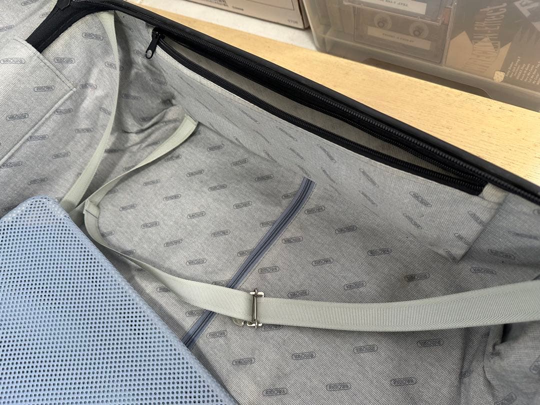 RIMOWA SALSA 104L 黒 キャリーカート ヒビありジャンク