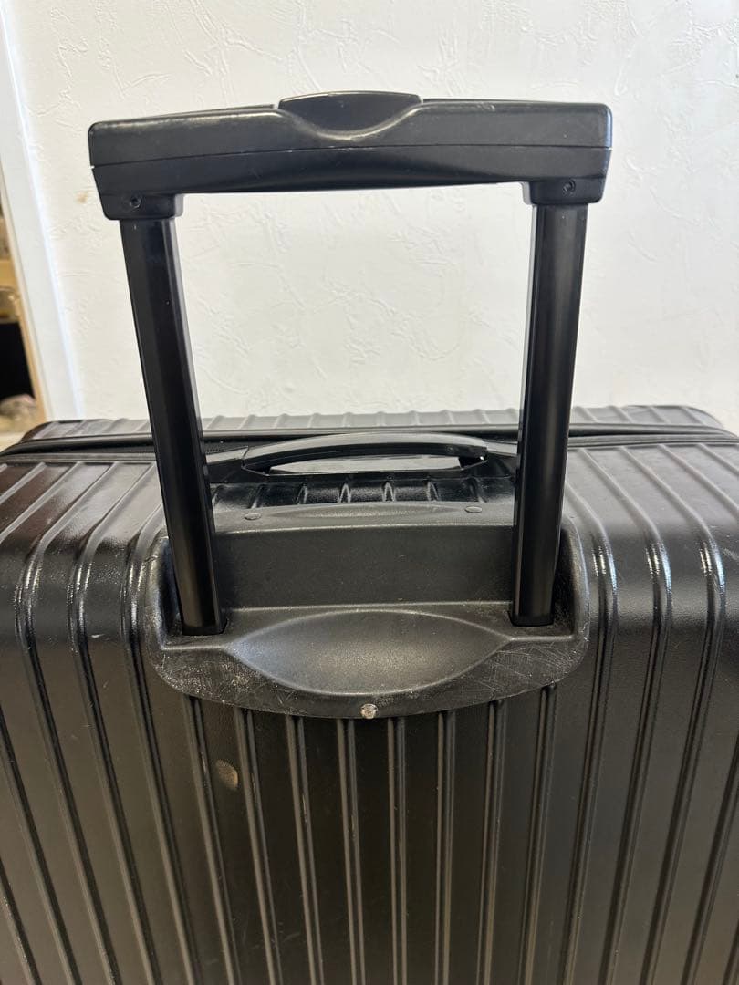 RIMOWA SALSA 104L 黒 キャリーカート ヒビありジャンク