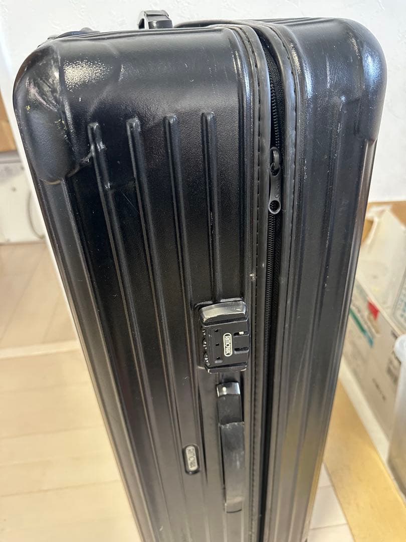 RIMOWA SALSA 104L 黒 キャリーカート ヒビありジャンク