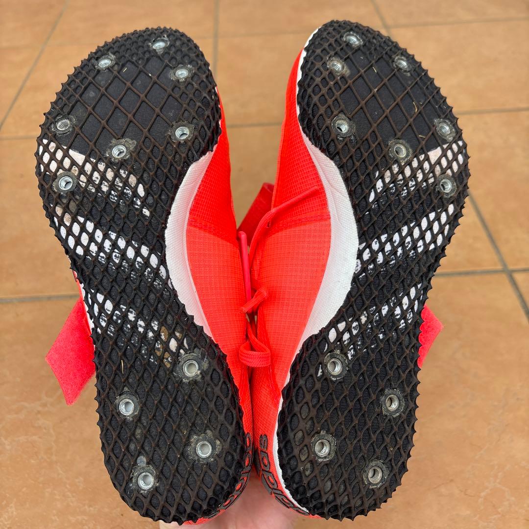 スパイクシューズ