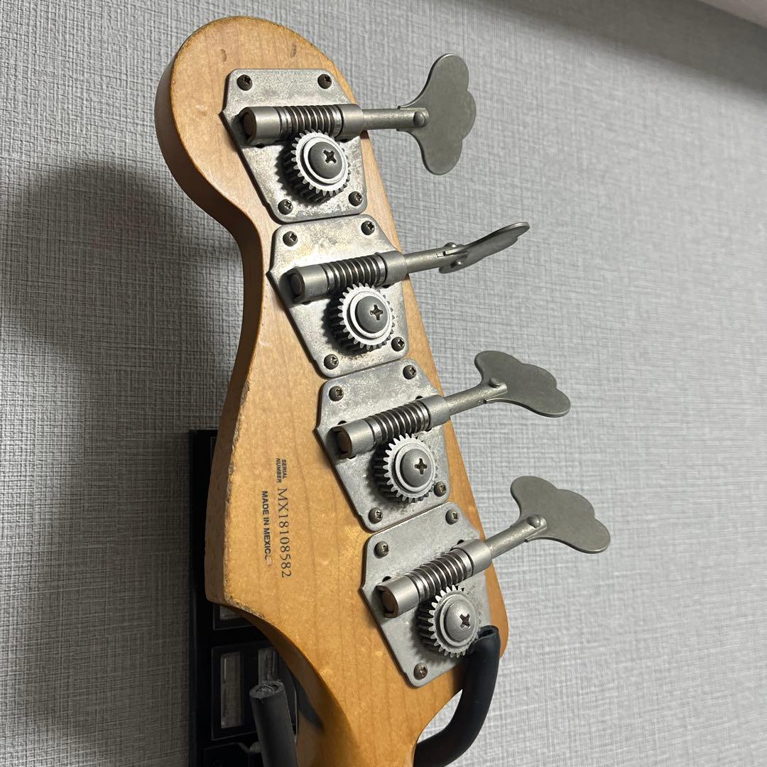 Fender Road Worn 60s ジャズベース Fiesta Red