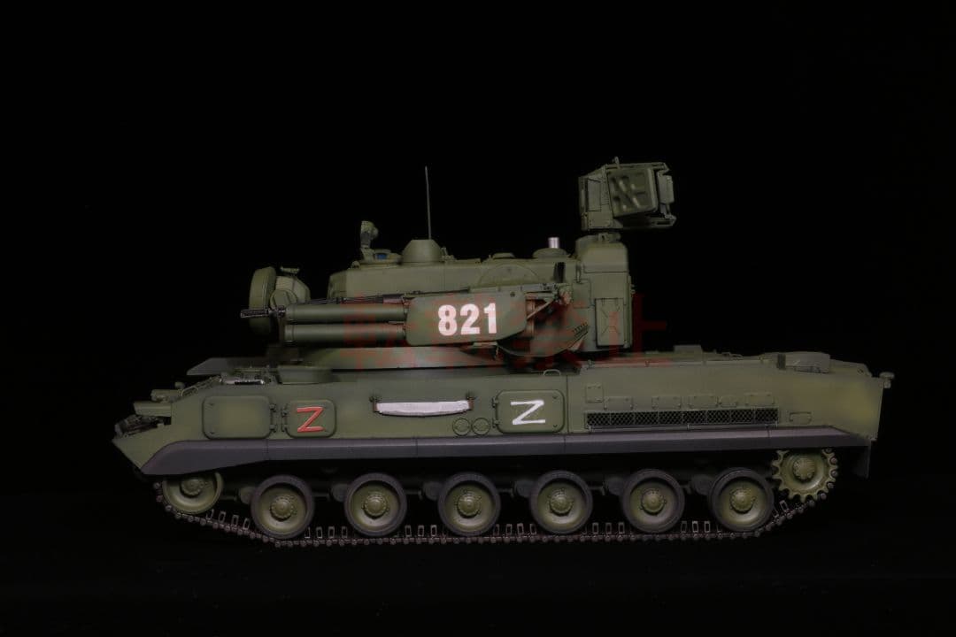 【完成品】 1/35 ロシア軍 2S6M 自走式対空砲 プラモデル パンダホビー