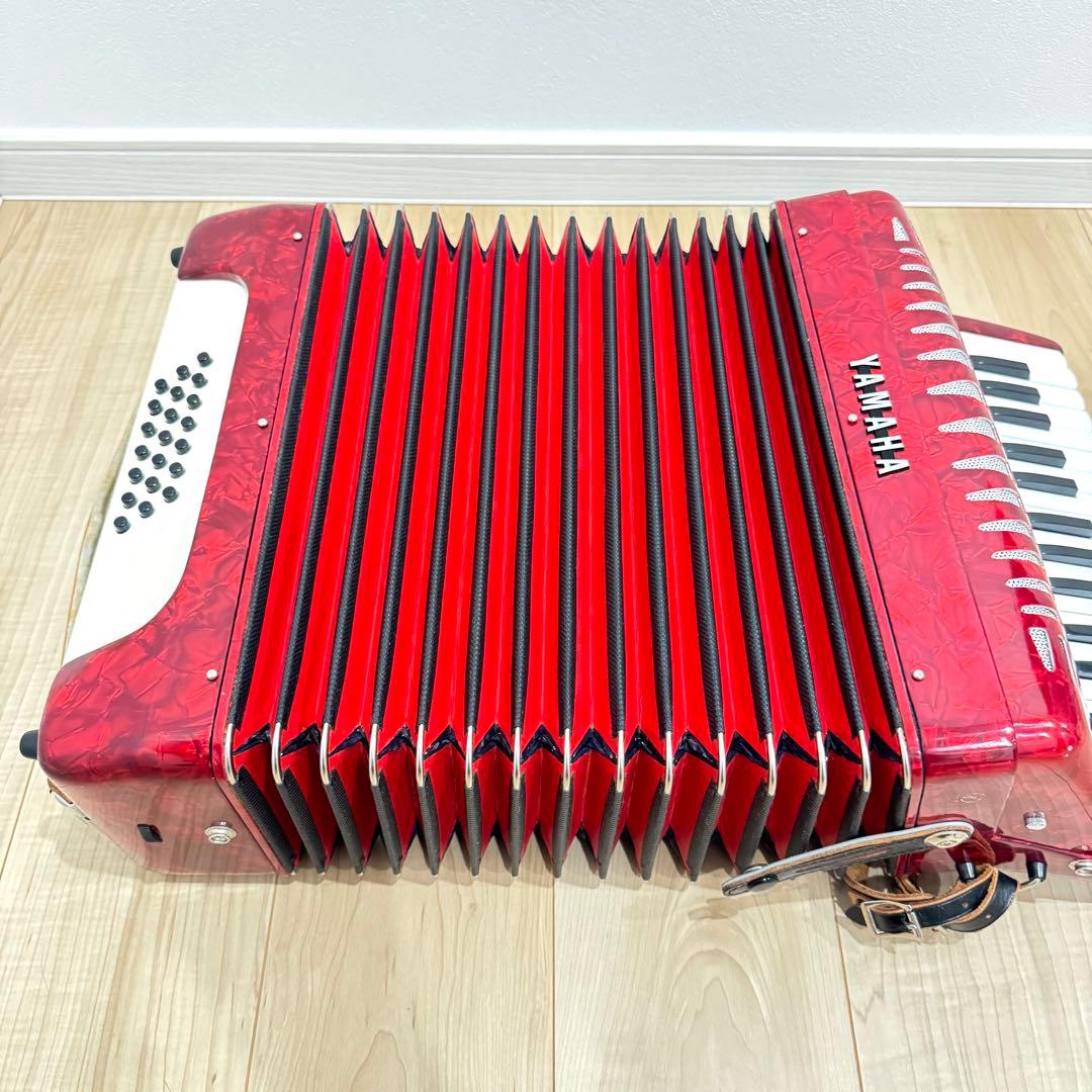 【廃盤】　YAMAHA ヤマハ　アコーディオン　YA-21 32鍵盤　21ベース